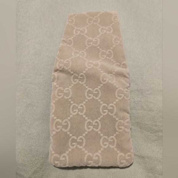 Authentic Gucci GG Interlocking Rhinestone Earrings - Picture 9 of 11